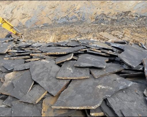 فروش سنگ لاشه سنگ ورقه ای مشکی میگون مستقیم از معدن مشکی میگون 30 کیلو متری تهران 