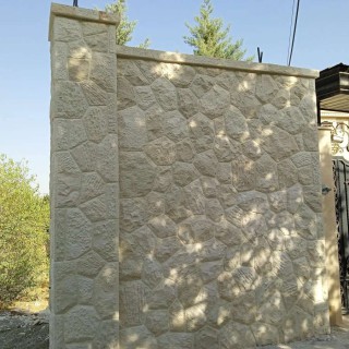 اجرای سنگ مالون دیوار سنگی در فضای باز